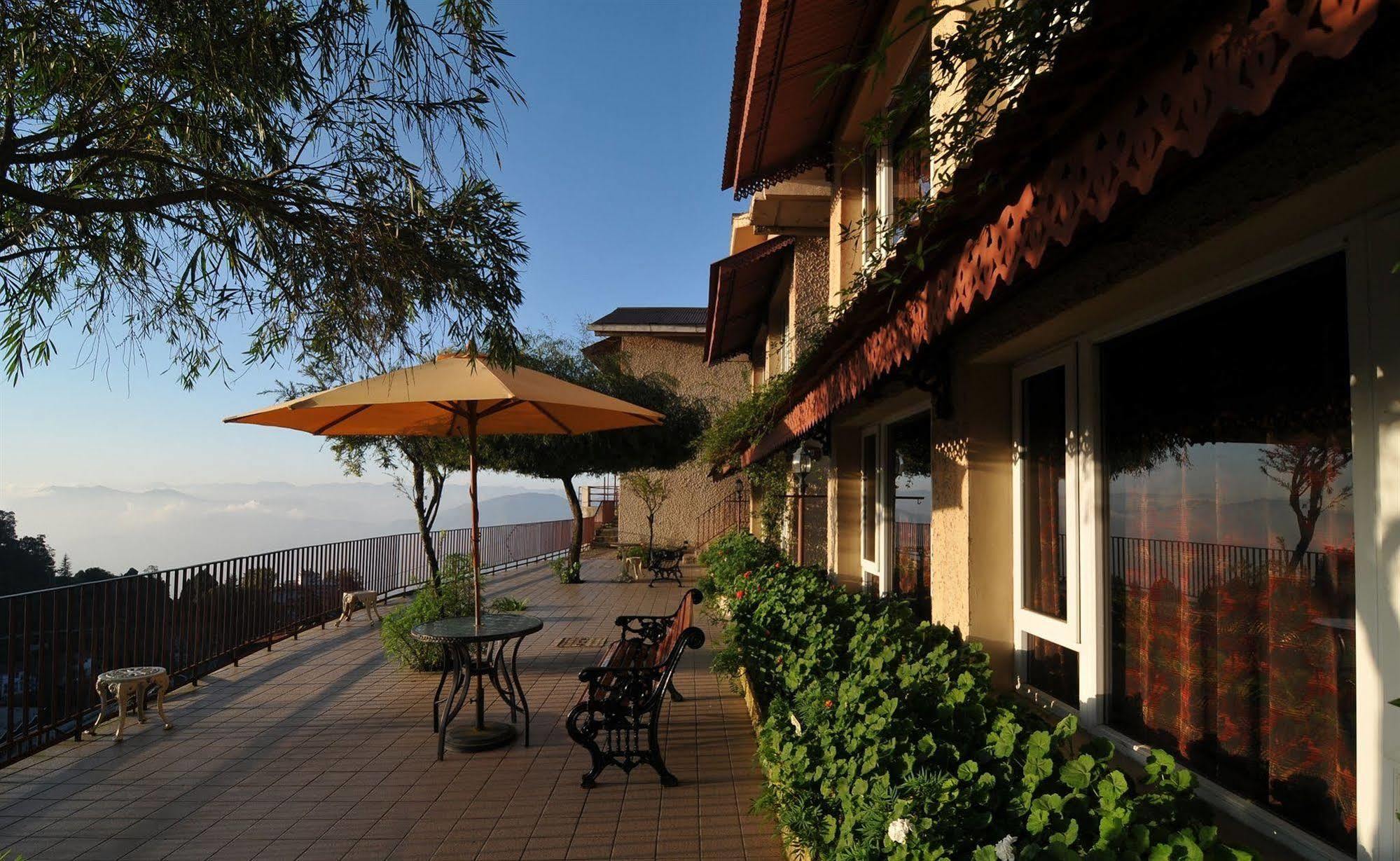 Hotel Club Mahindra Masuri Exterior foto