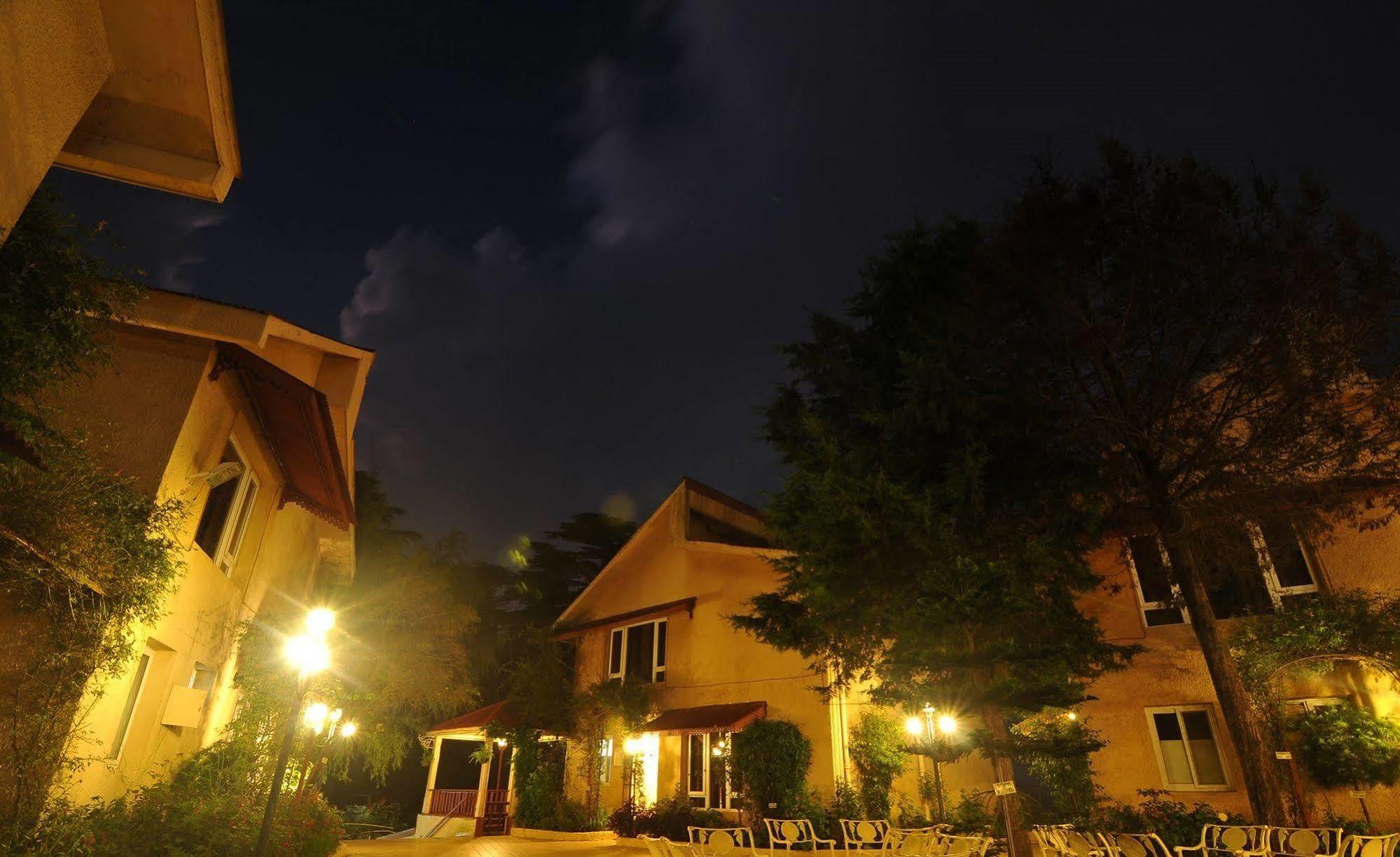 Hotel Club Mahindra Masuri Exterior foto